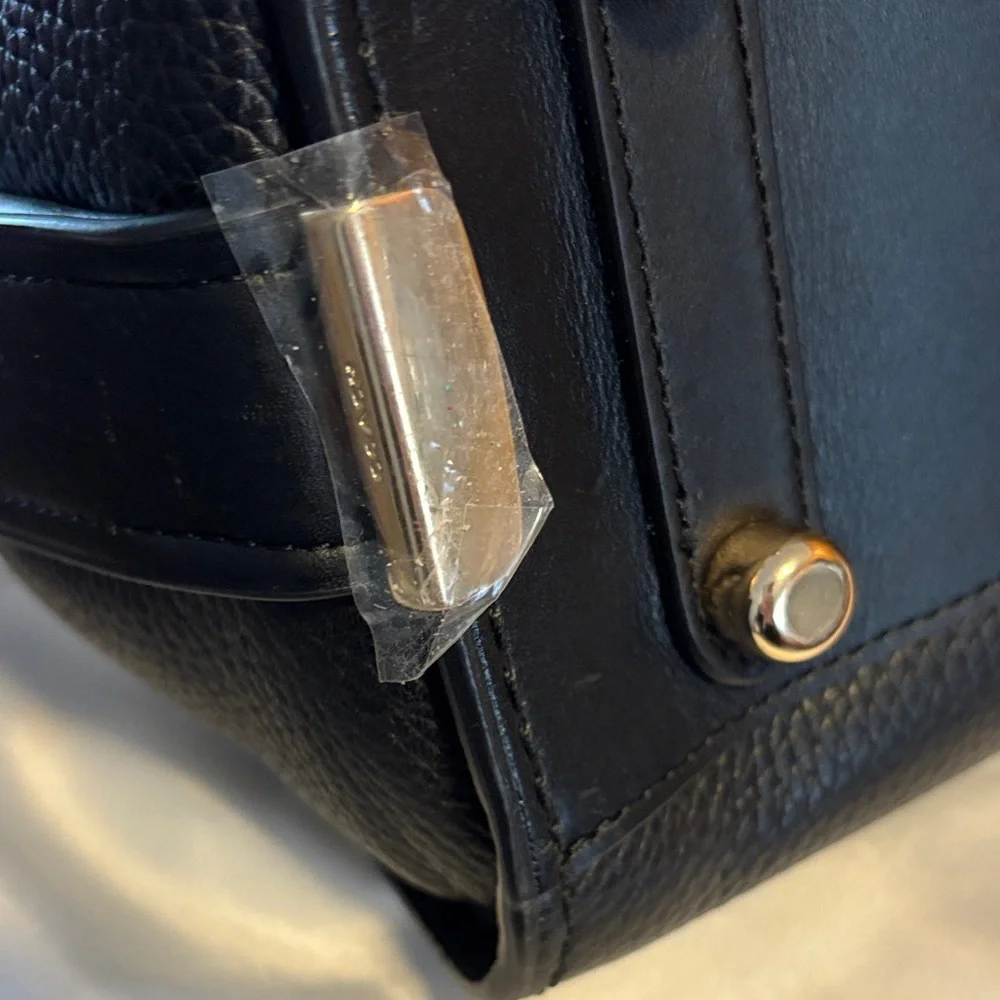 Coach Black Leather Shoulder Bag - Picture 3 of 11